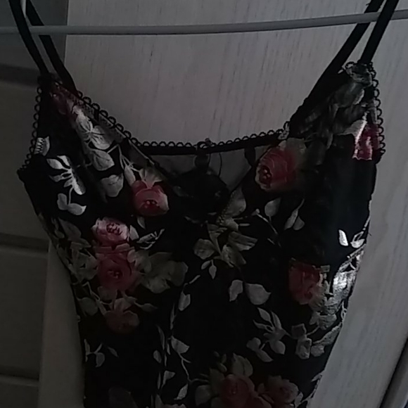 ONLY bodysuit - Picture 2 of 3